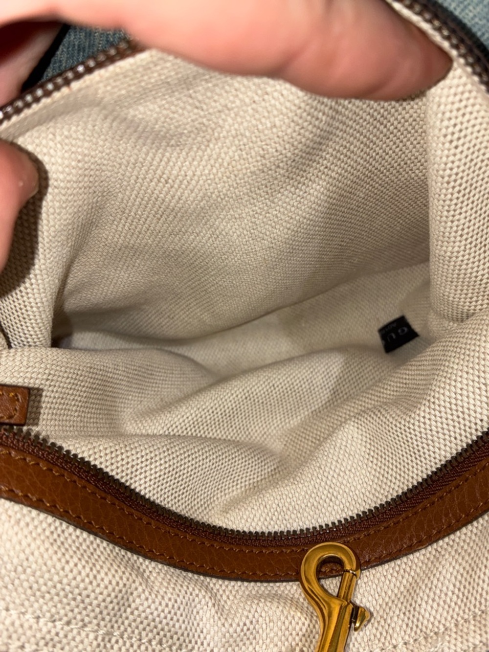 Gucci Light Blue Denim Shoulder Bag with Brown Tassel and Gold Chains - Picture 6 of 8